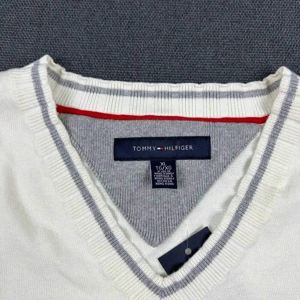 Tommy Hilfiger please note